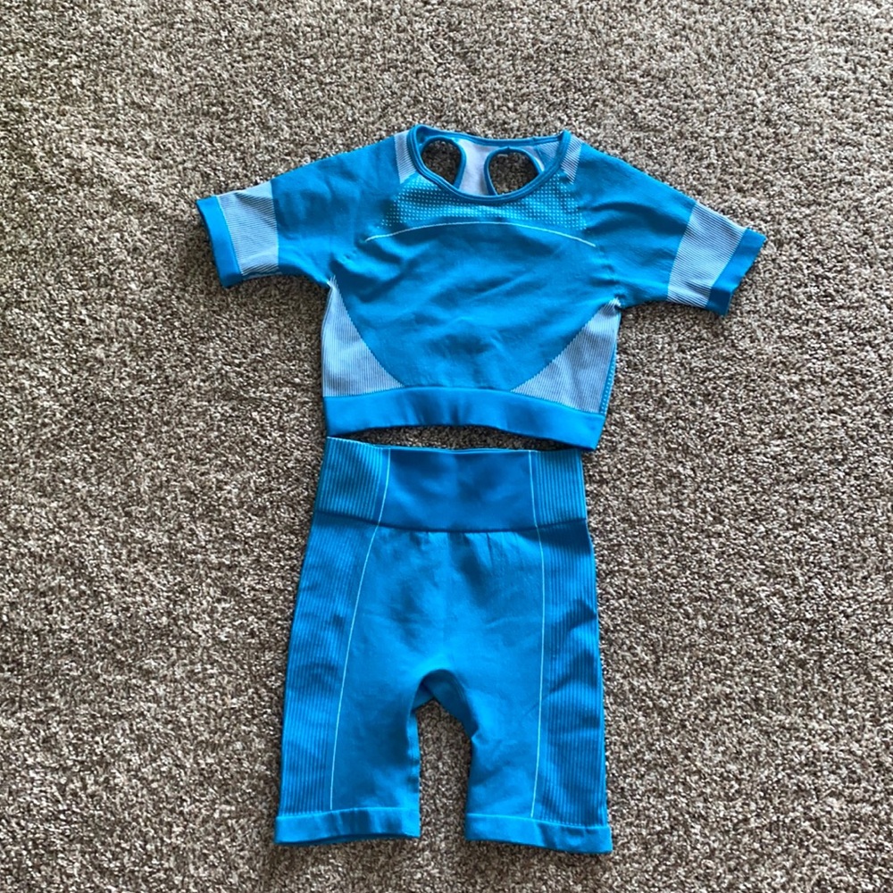 Cute work out set